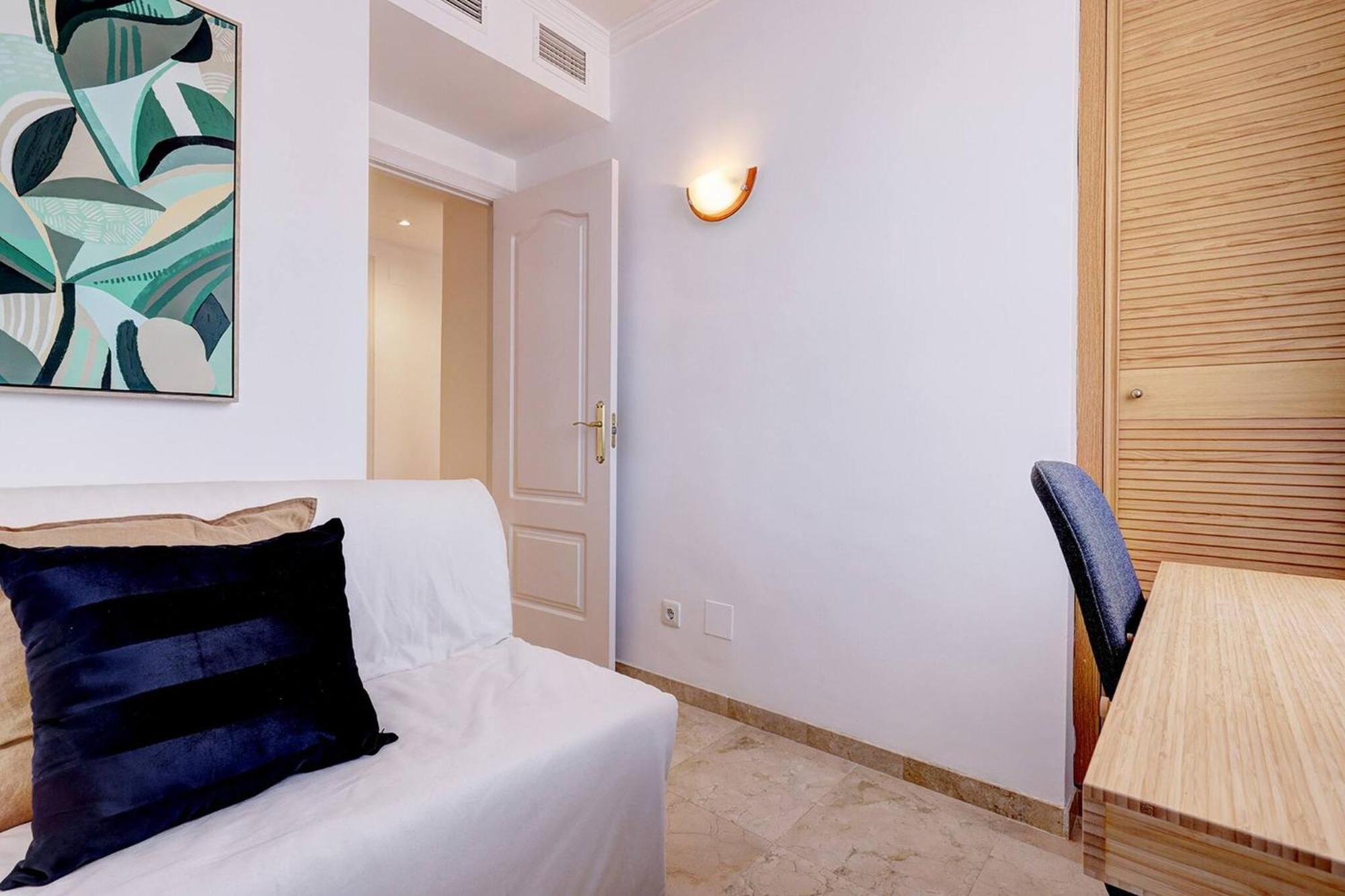 Apartamento Santa Maria Elviria Golf Penthouse With Large Private Terrace And Sea Views -029 *