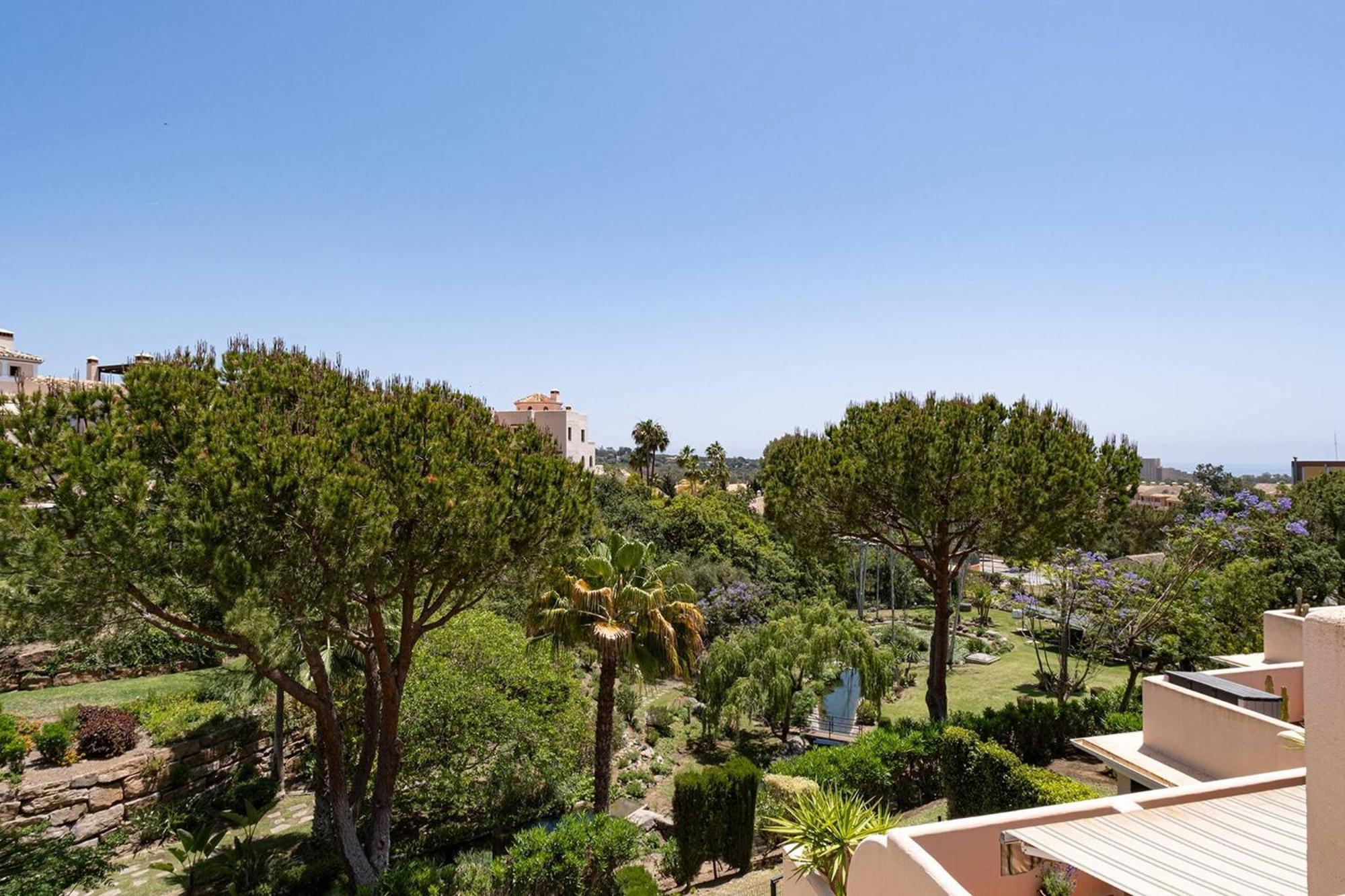 Apartamento Santa Maria Elviria Golf Penthouse With Large Private Terrace And Sea Views -029 *