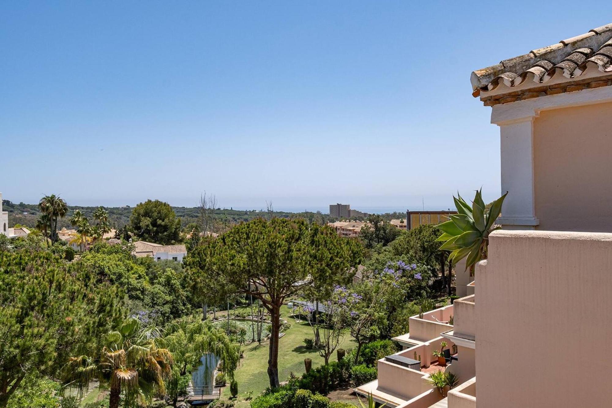Apartamento Santa Maria Elviria Golf Penthouse With Large Private Terrace And Sea Views -029 *
